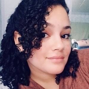 Meet your Posher, Michaela